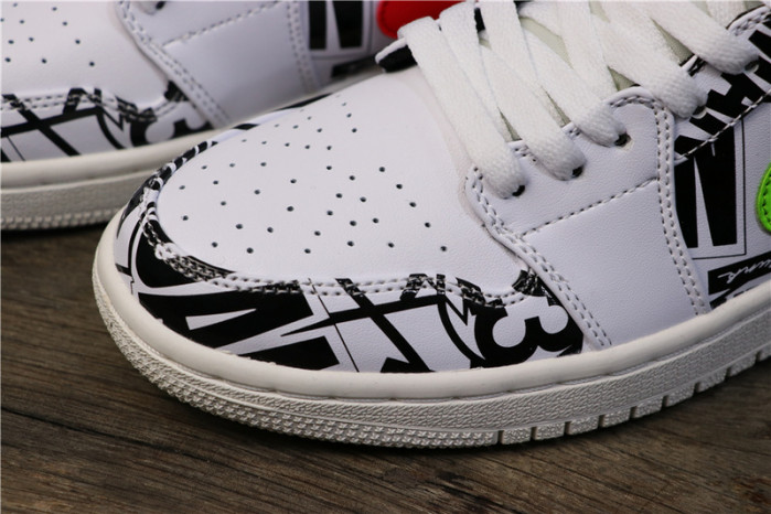 air jordan 1 mid all-over logos 554724-119