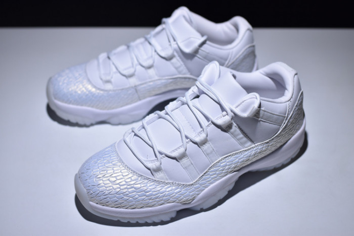 air jordan 11 low heiress frost white 897331-100