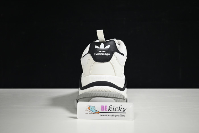 triples trainer sneakers 2000046