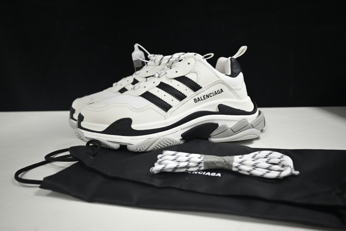 triples trainer sneakers 2000046