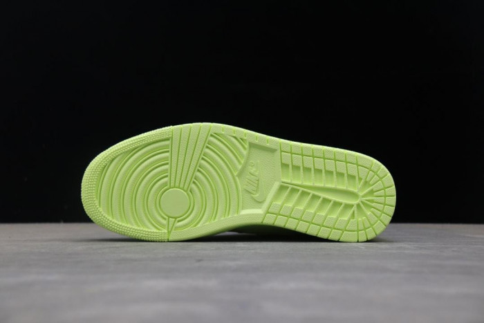 air jordan 1 retro high barely volt ah7389-700