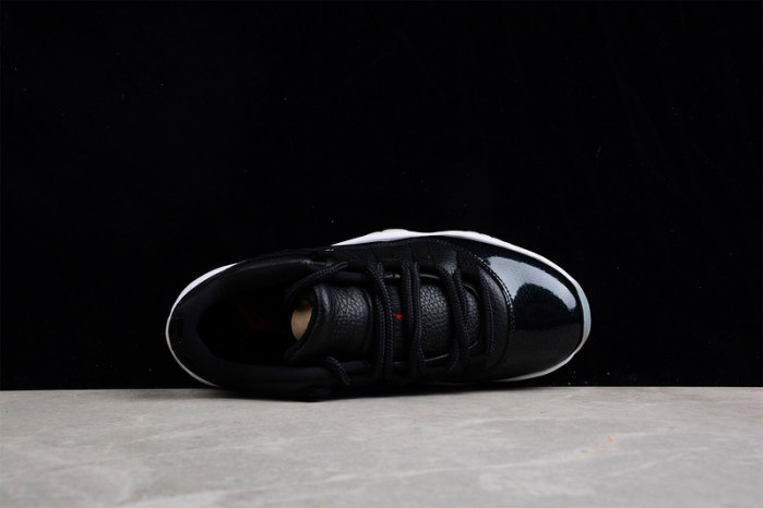 air jordan 11 retro low 72-10 av2187-001