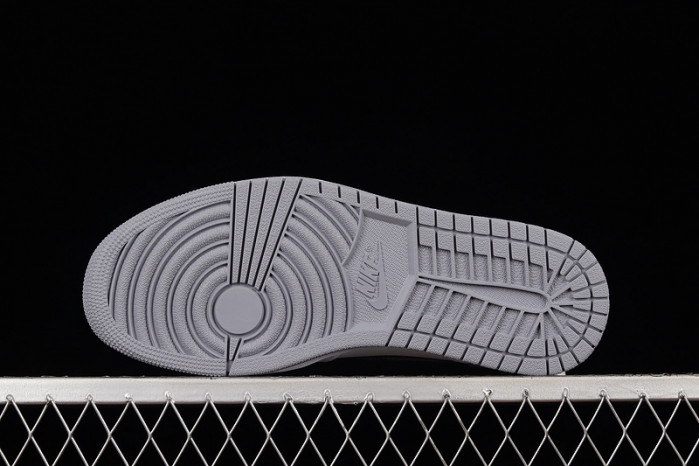 air jordan 1 high og “stealth” 555088-037