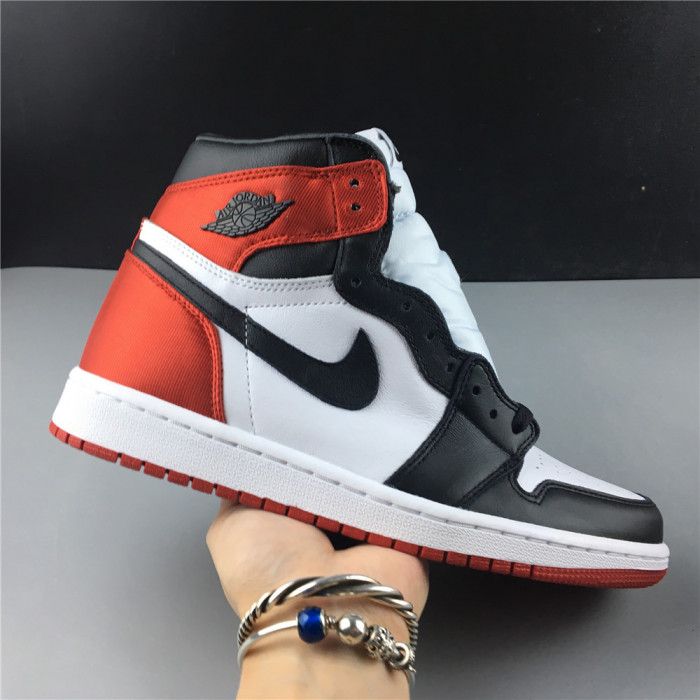 air jordan 1 satin black toe cd0461-016