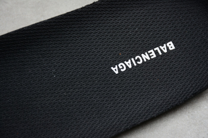 triples trainer clear sole sneakers 3000007