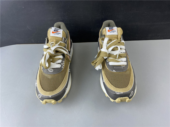 travis scott x sacai x nike ldv waffle daybreak" bv5053-001