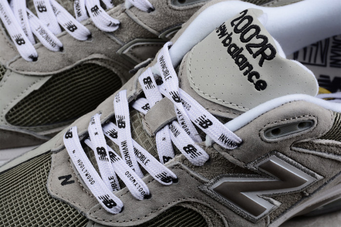 new balance 2002r invincible x n.hoolywood ml2002rv