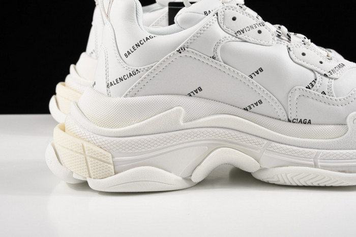 triples trainer sneakers letters 2000016