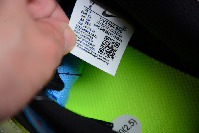 nike dunk low se acid wash baltic blue volt dv1694-900