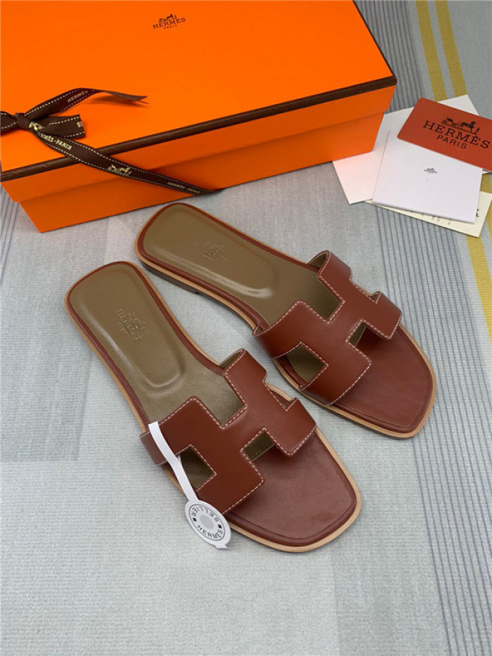 herme* sandal h38