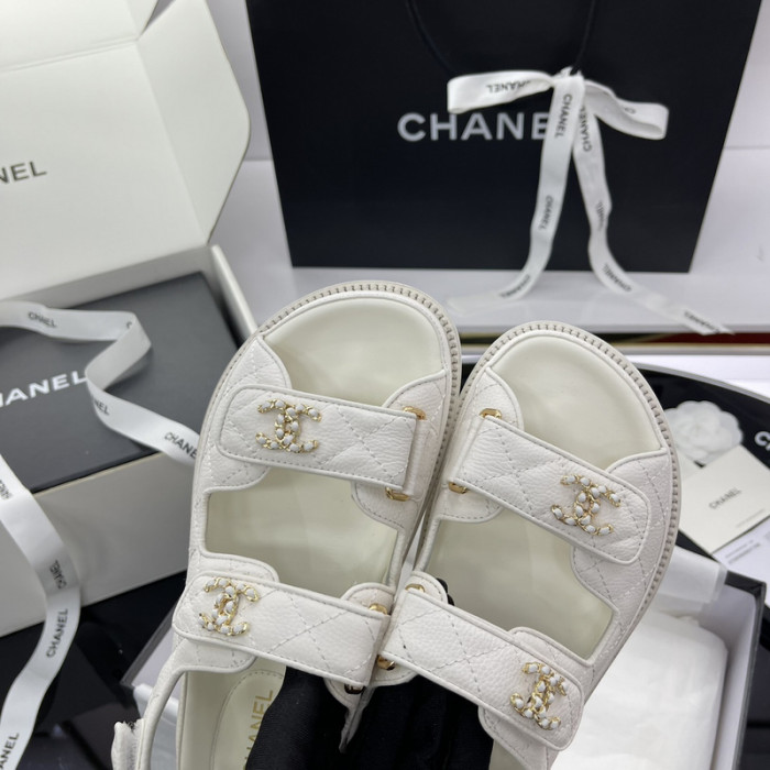chane* sandal34