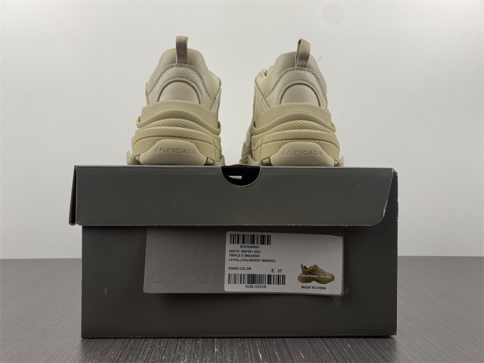 triples trainer sneakers 2000045