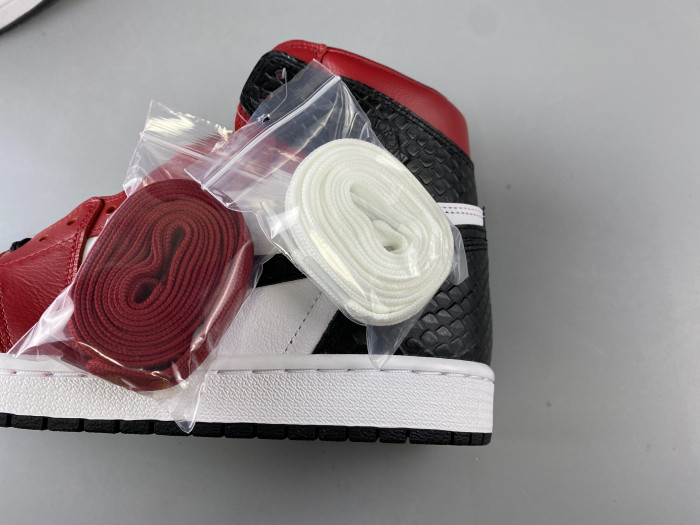 air jordan 1 high og “satin snake” cd0461-601