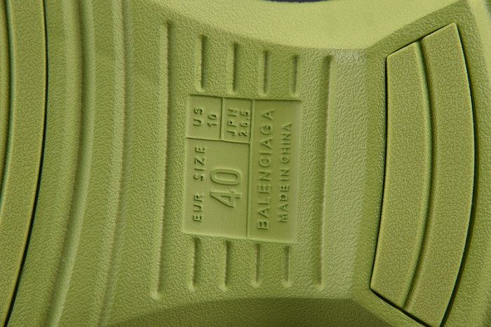 balenciag* sandal 12