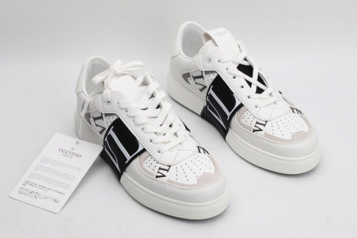 v*lentino garavani white vl7n sneakers m237119