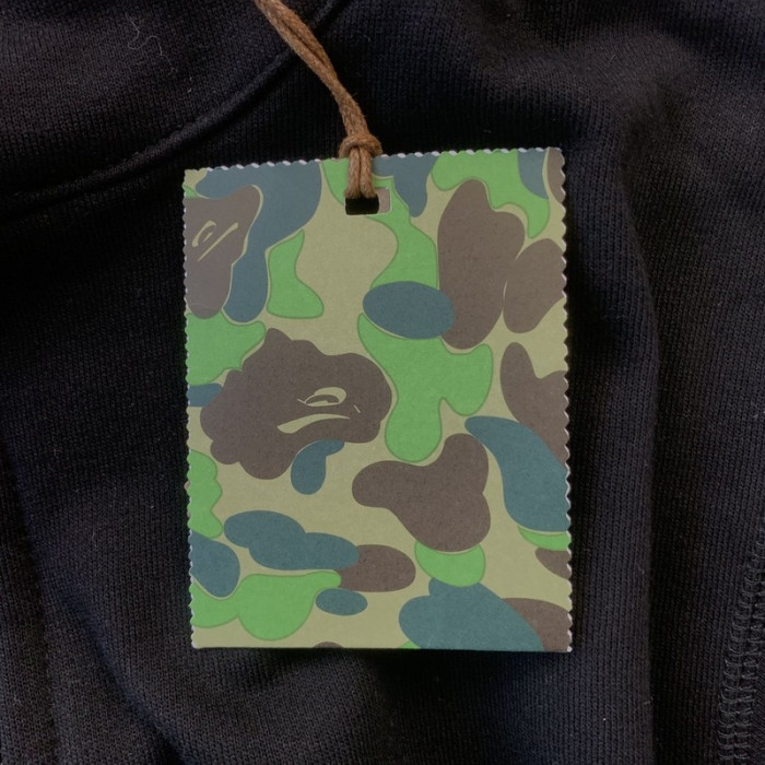 bape hoodie b14