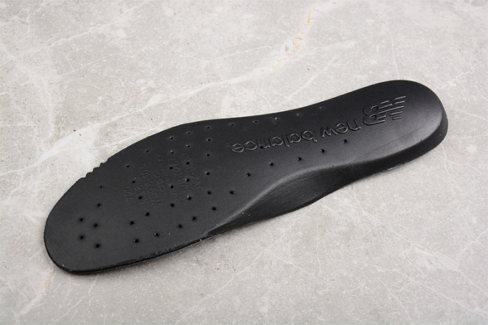 new balance 2002r protection pack rain cloud m2002rda