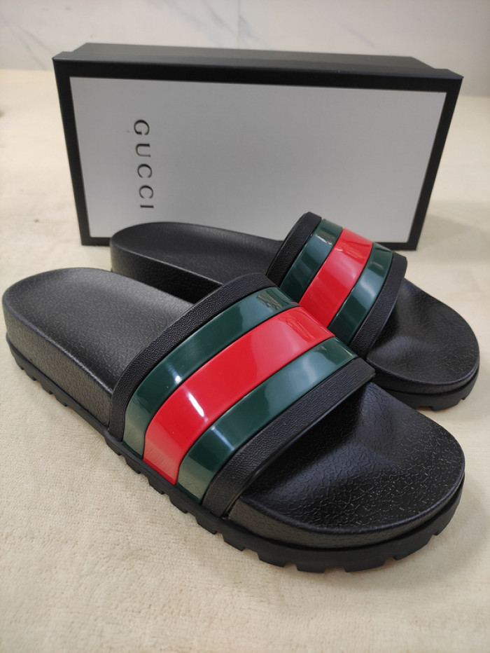 G*u*i* sandal89