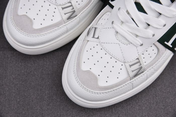 v*lentino garavani white vl7n sneakers m237002