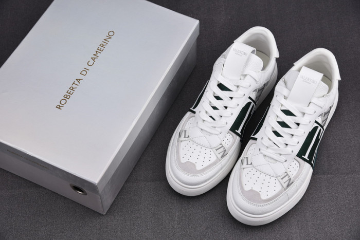 v*lentino garavani white vl7n sneakers m237002