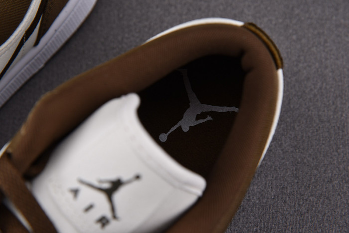 air jordan 1 low se light olive (w) dv0426-301