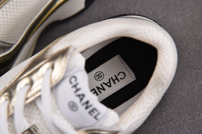 chane* snekaers c0000012