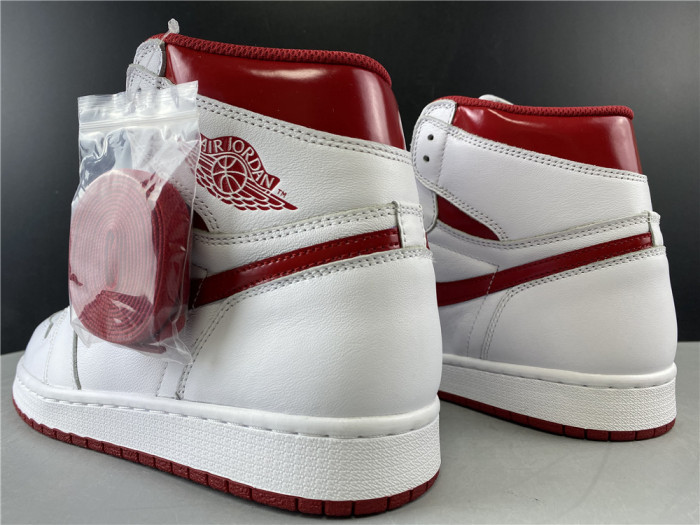 air jordan 1 retro high og “metallic red” 555088-103