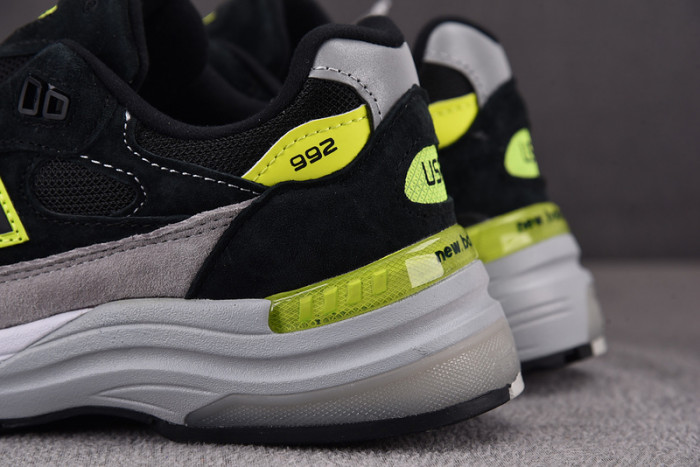 new balance 992 miusa black grey volt m992tq