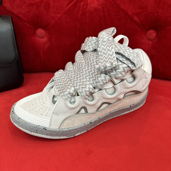 lavin sneaker23