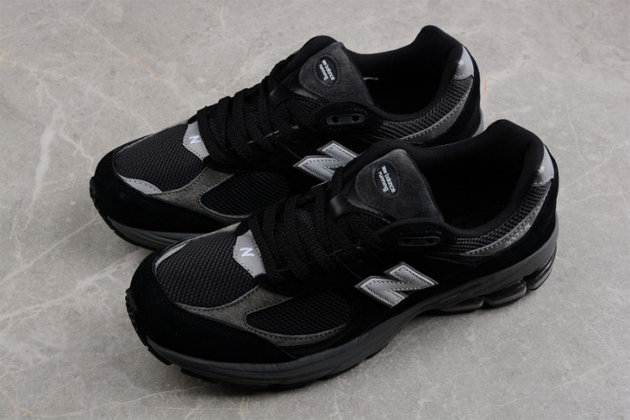 new balance 2002r black dark grey white m2002rr1