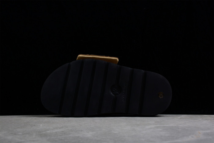 l&v slipper brown 19