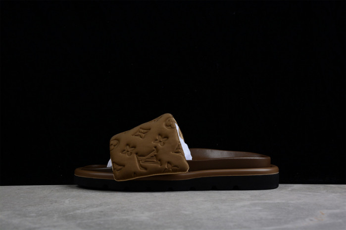 l&v slipper brown 19