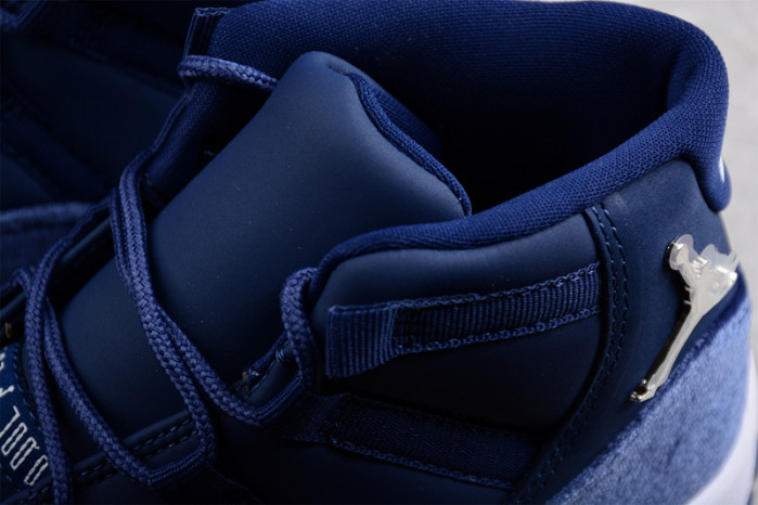 air jordan 11 velvet “midnight navy” ar0715-441