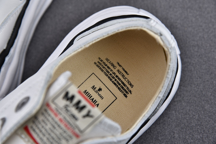 mihara yasuhiro a01fw704