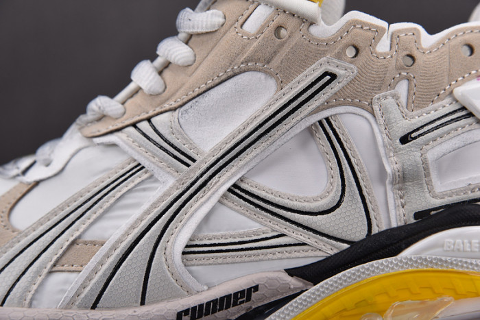 Ba*len*cia*ga runner w3rny9170