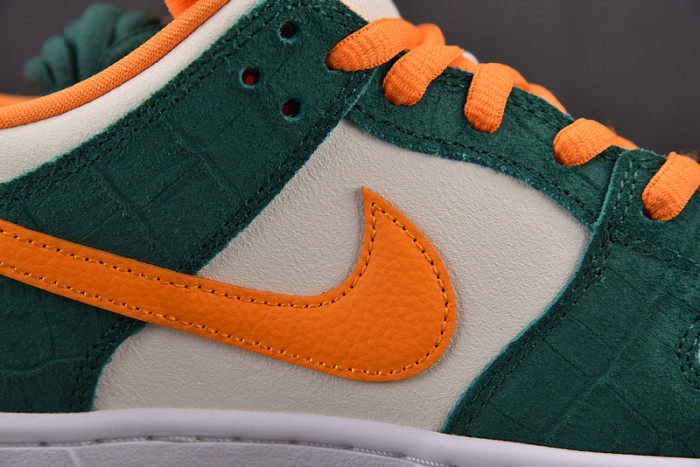 nike sb dunk low legion pine kumquat 304292-383
